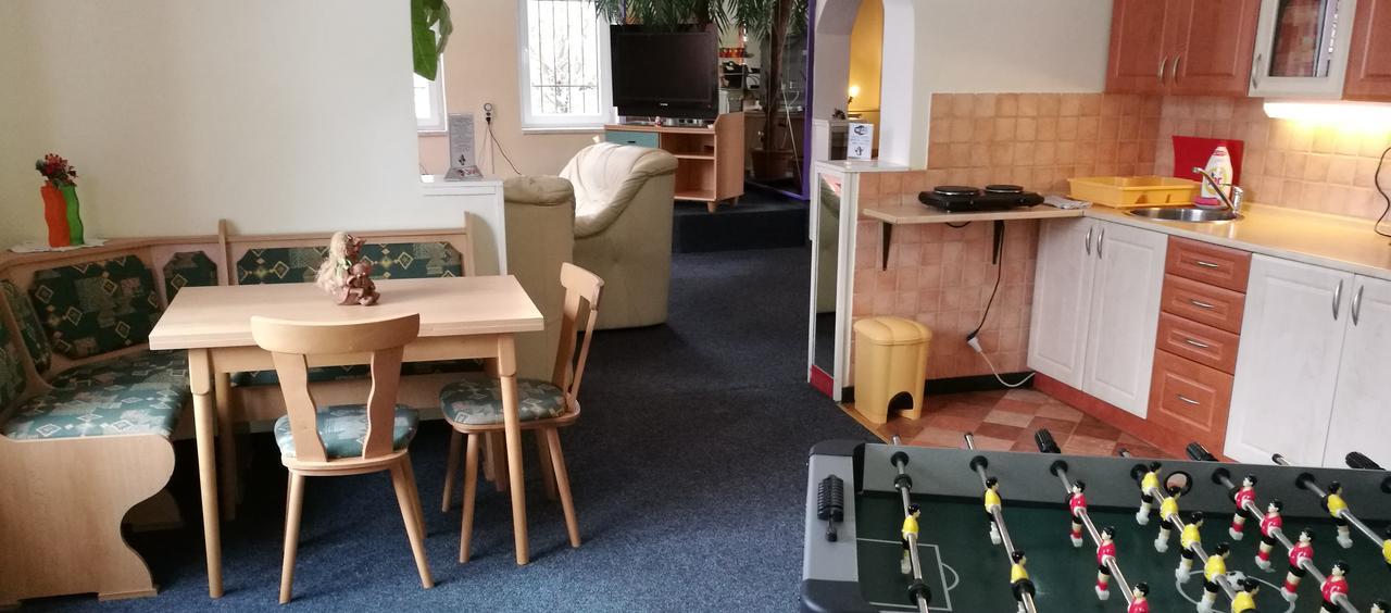 Penzion U Krtka Kraslice エクステリア 写真